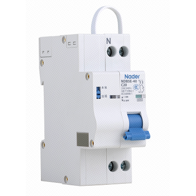 NDB5E-40 Type-C 1P+N 侧面.png